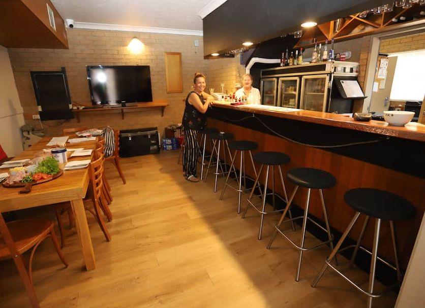 Bar Photo