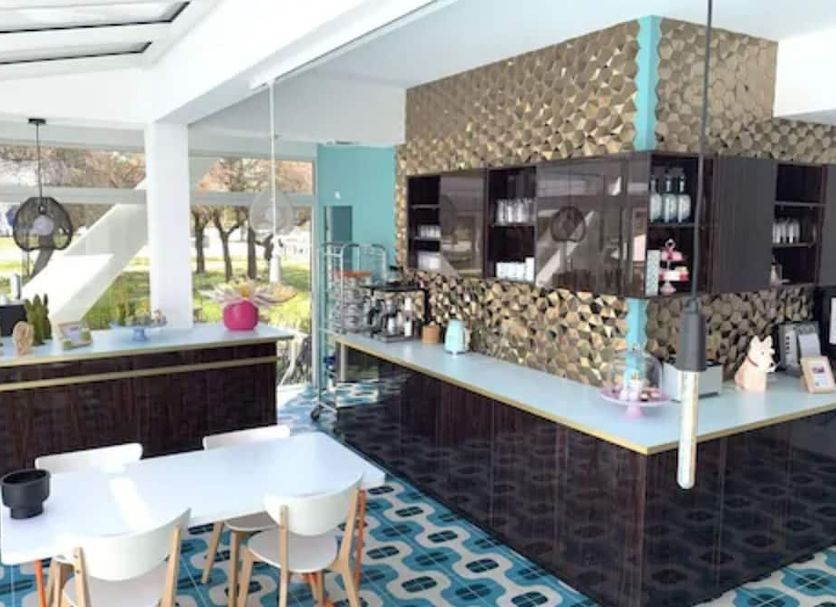 Bar Photo