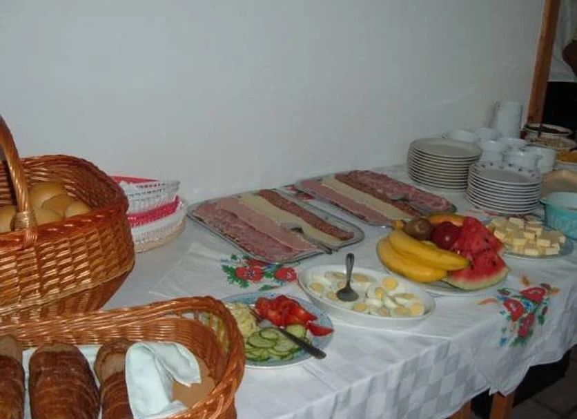 Buffet Photo