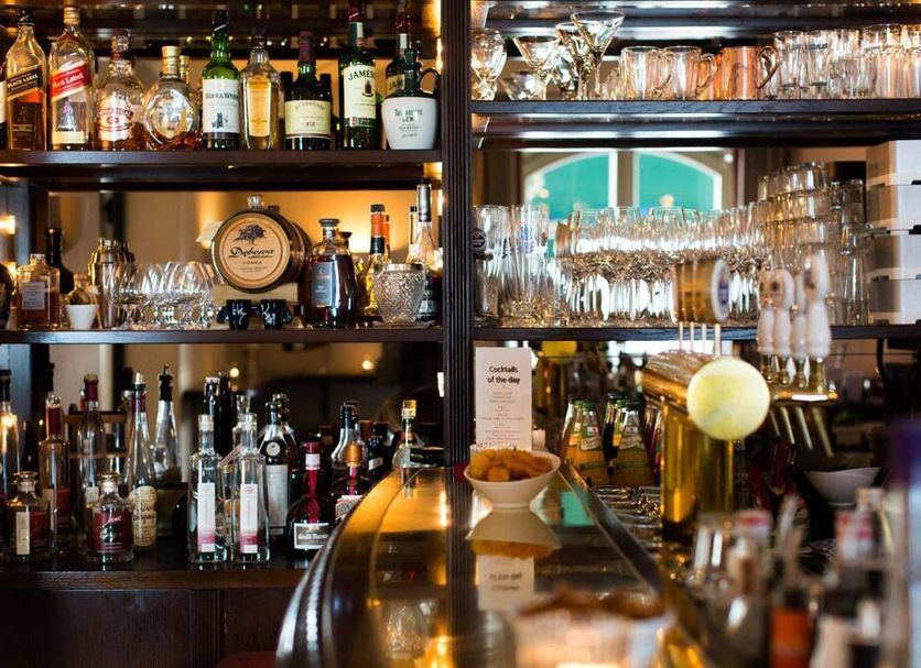 Bar Photo