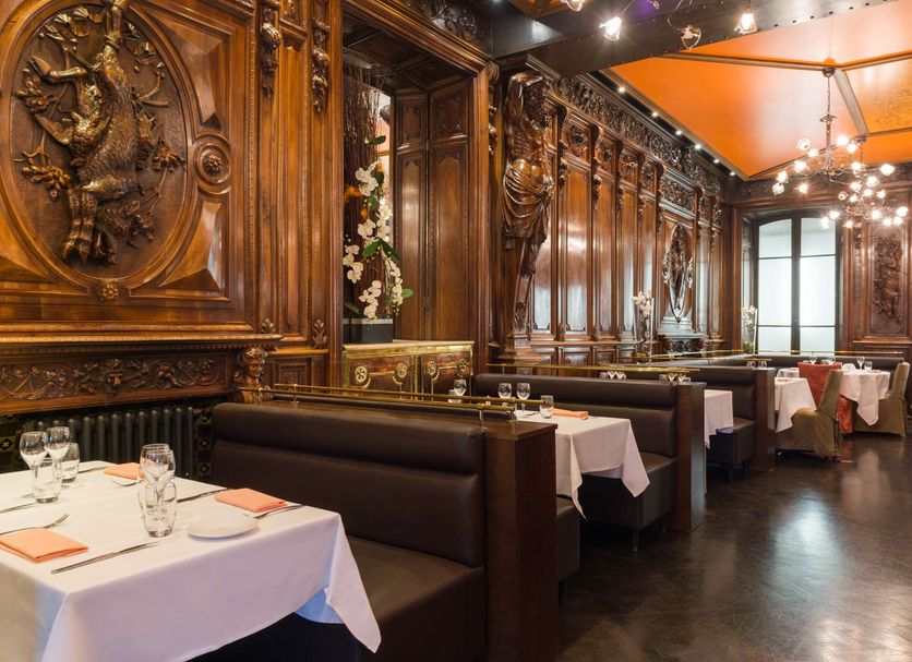 Restaurant Photo